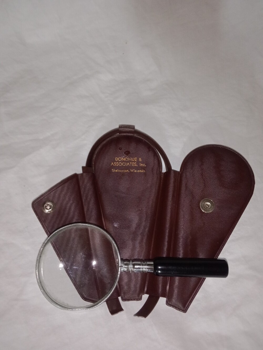 Vintage Advertising Magnifying Glass Donohue & Associates Inc Sheboygan WI
